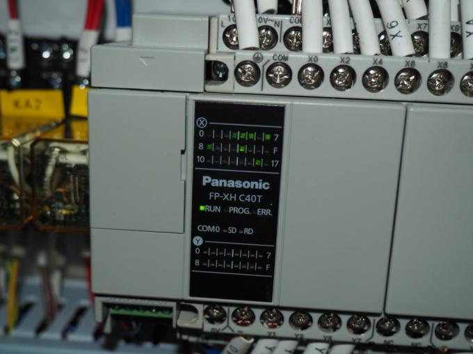 CCD Visual Satu Bagian Mesin Dispensing lem 60L Tangki Kapasitas 5