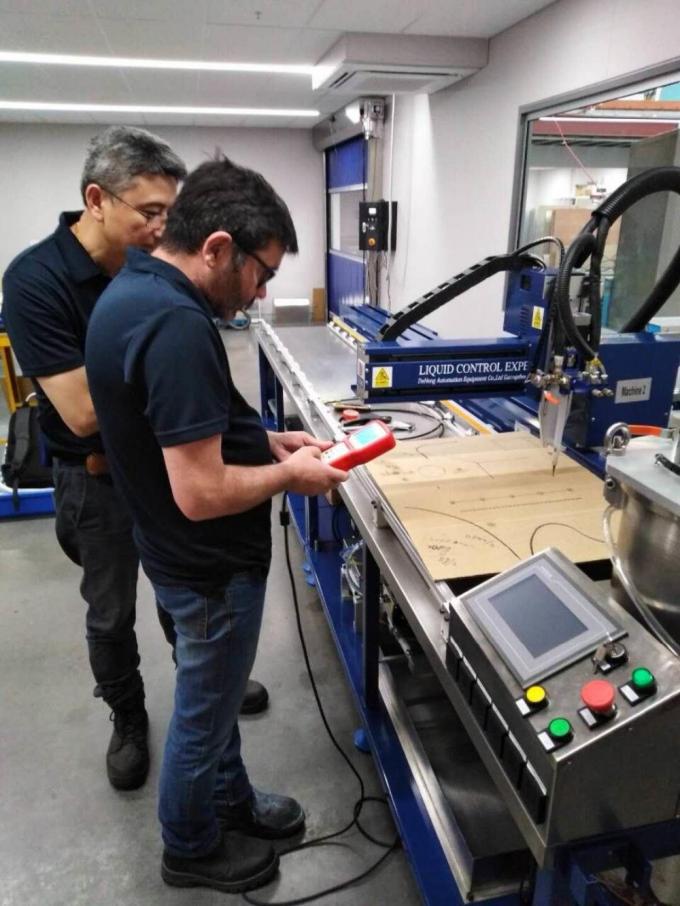 CCD Visual Satu Bagian Mesin Dispensing lem 60L Tangki Kapasitas 16